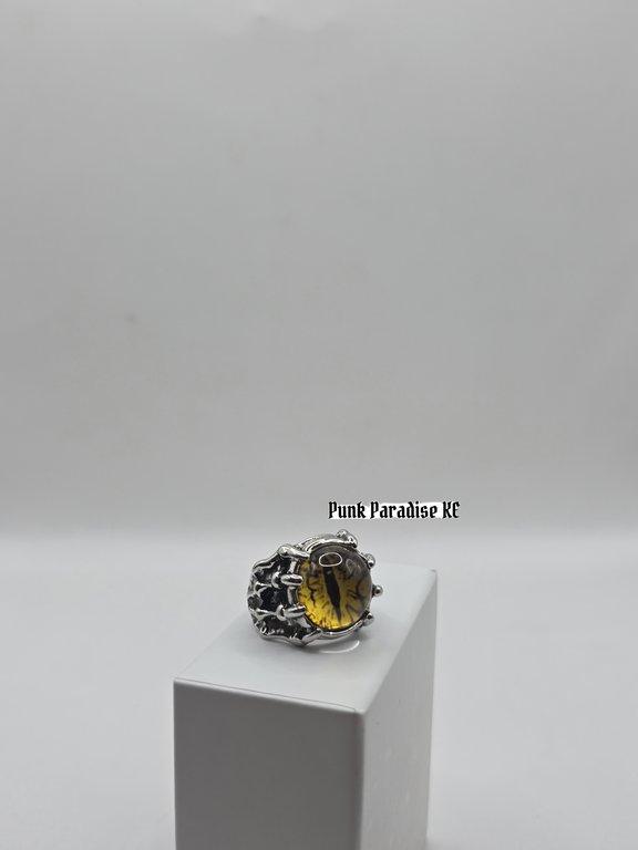 Yellow eye of Sauron ring 